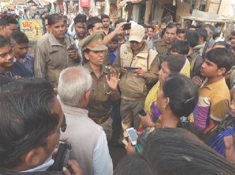 Anger burst against municipality , road jam